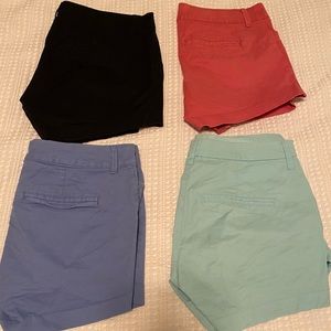 4 pack of Old Navy shorts